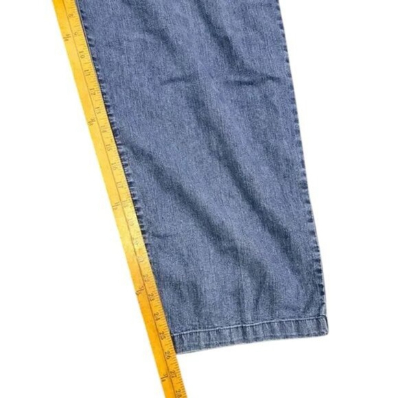 Alfred Dunner Jeans Women’s 16 High Rise Blue Studded Straight Leg Denim - Picture 10 of 12